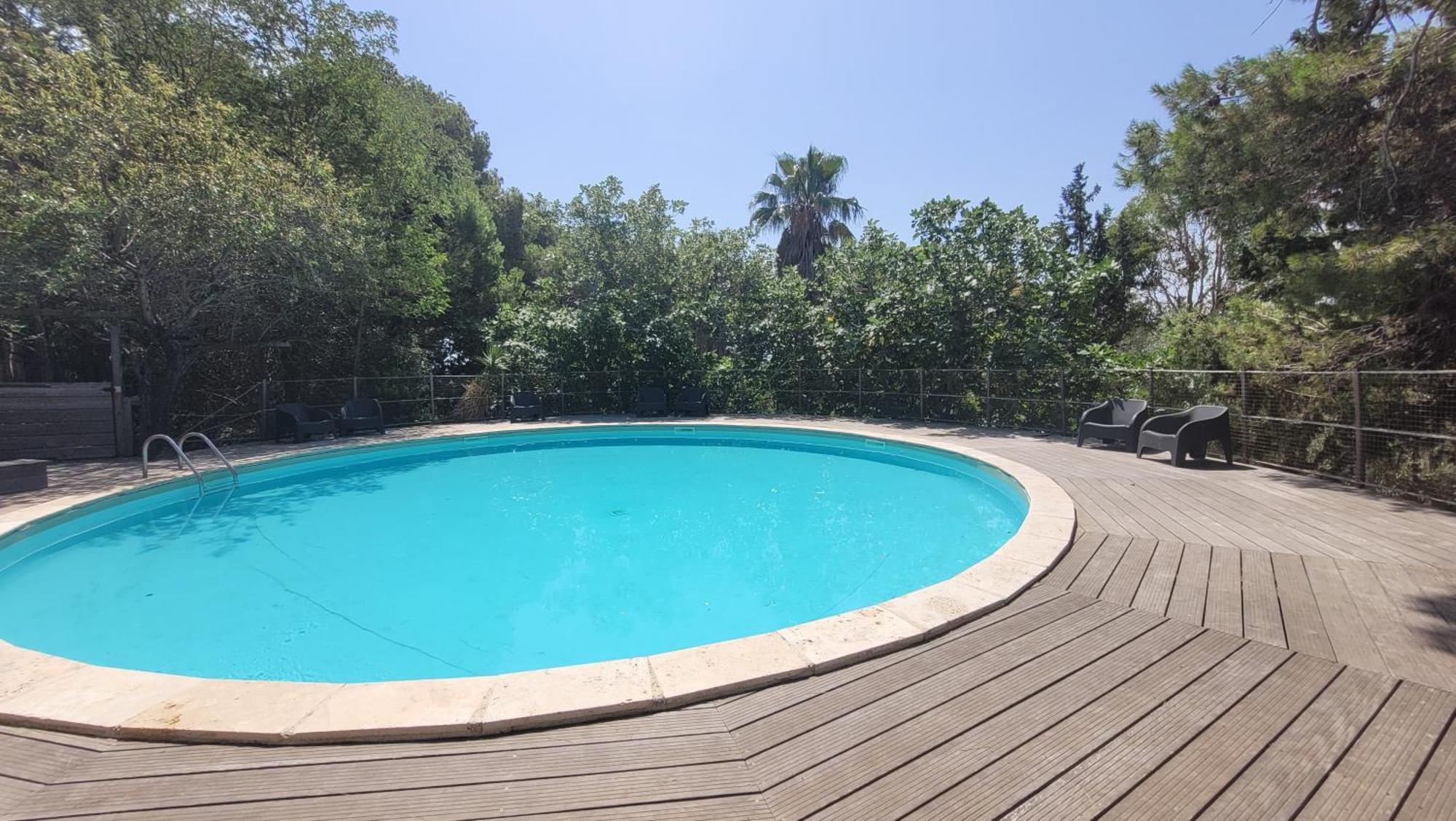 Chateau Le Bouis Bed & Breakfast