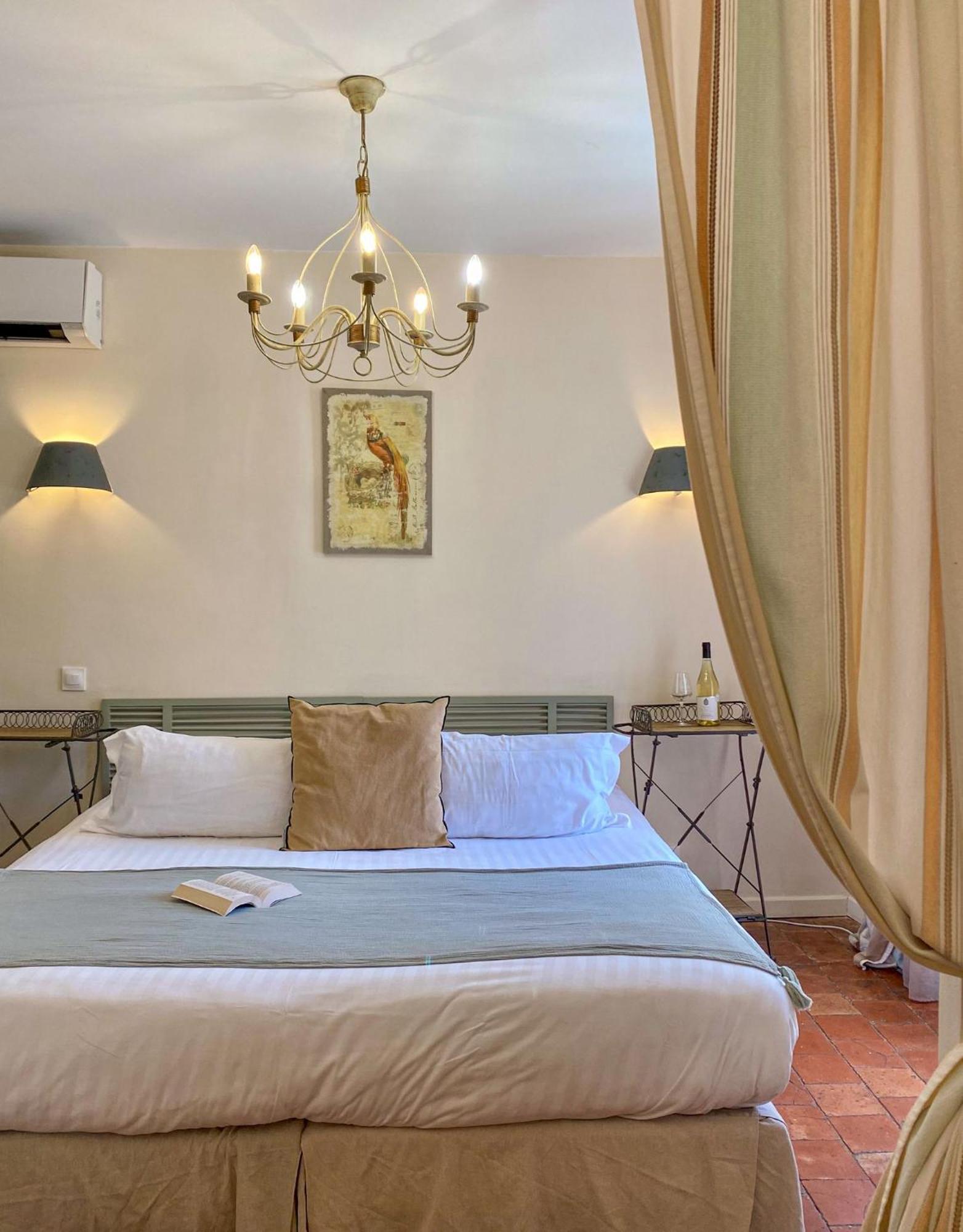 Bed & Breakfast Chateau Le Bouis Gruissan